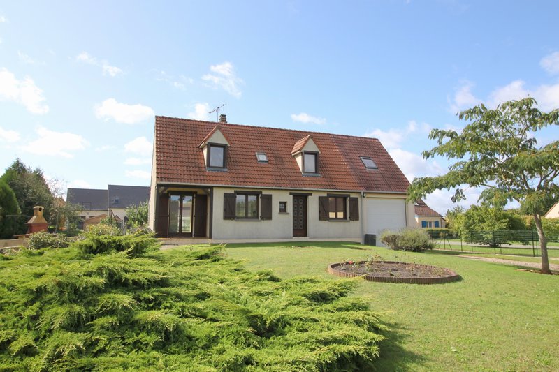 Vente Maison 105 m² NEUVILLESURSARTHE (72190)