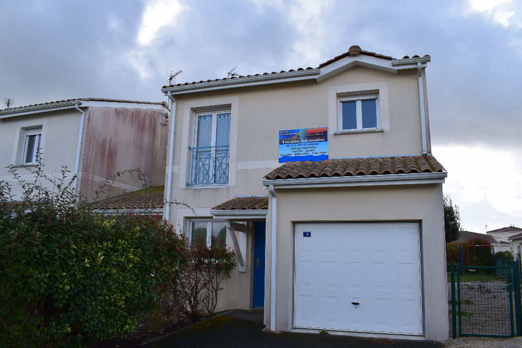 Vente Maison 84 m² (17110)