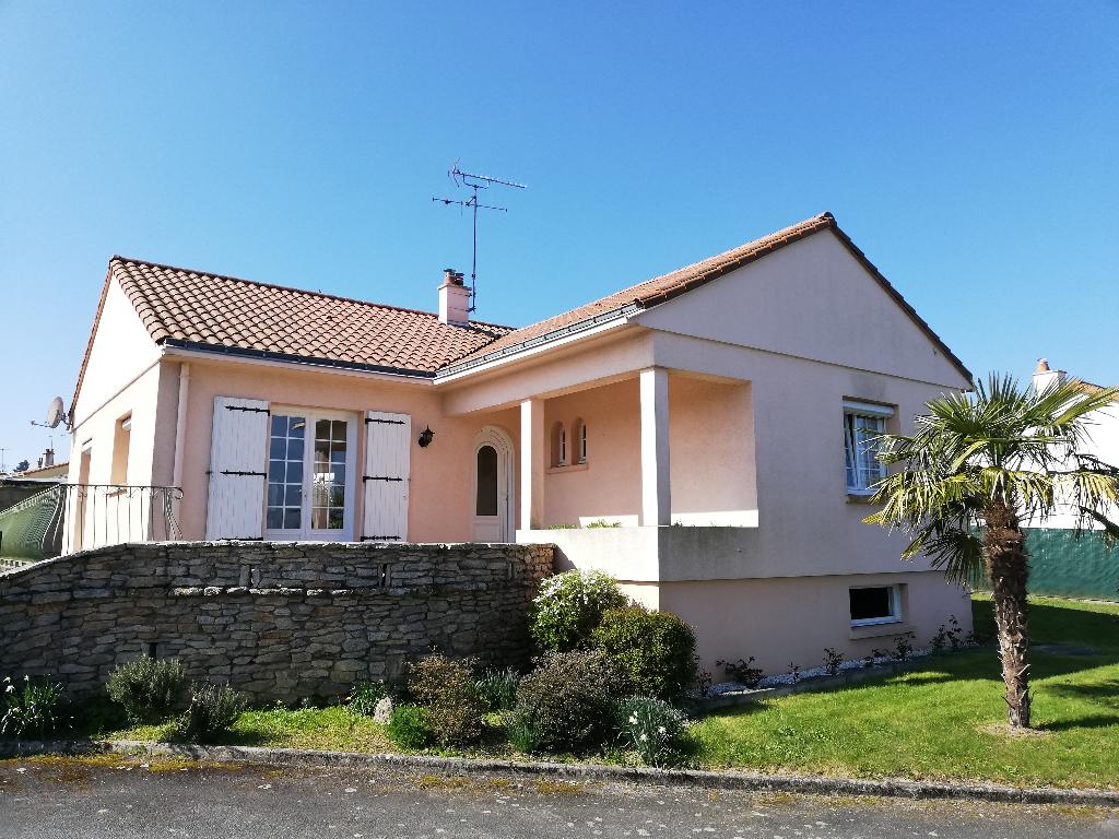 Maison à Vendre à La Gaubretière Notaire