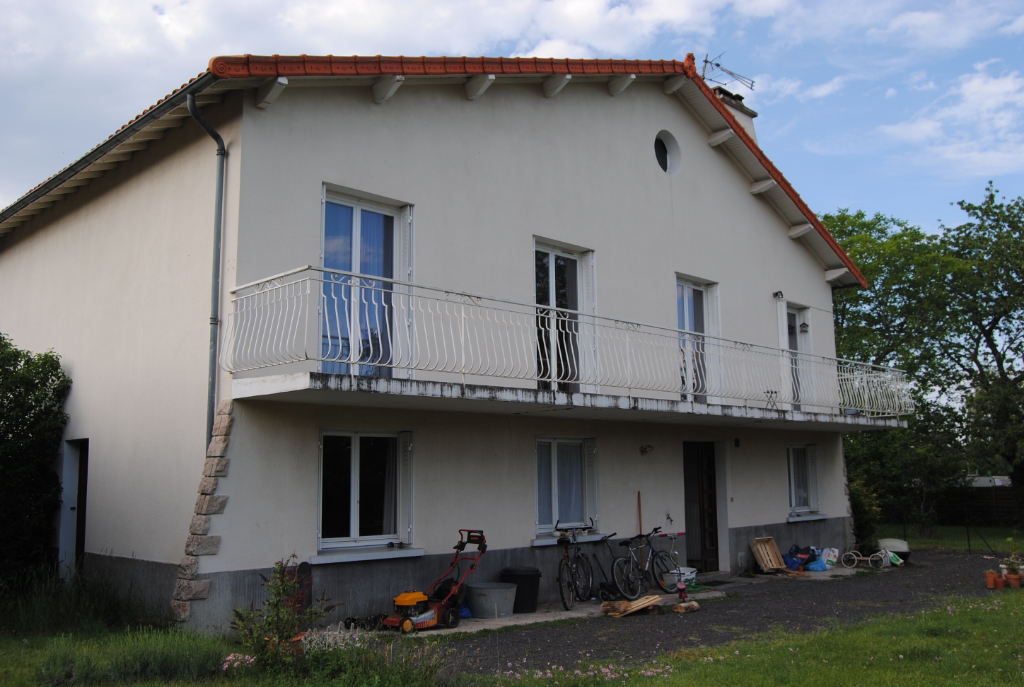 Maison à Vendre La Roche Blanche 63670