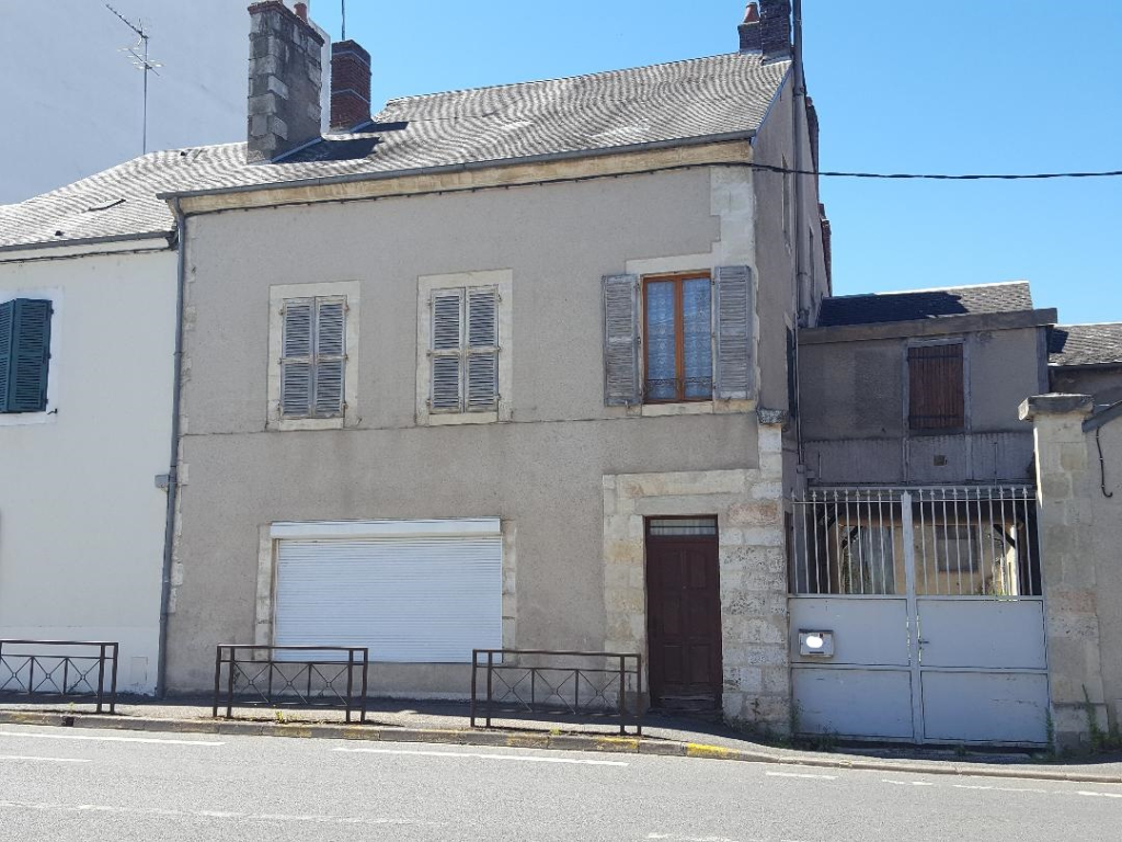 Vente T1 60 M BOURGES 18000 