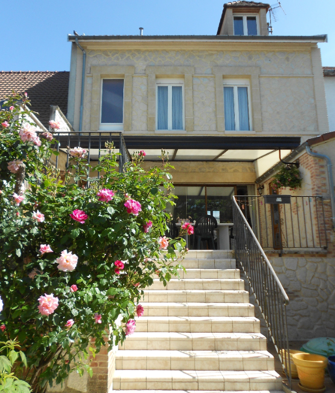 Vente Maison 150 m² REIMS (51100)