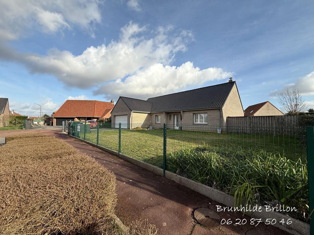 COURRIERES Semi-plain-pied 190M², 4 chambres, bureau, garage, jardin 18
