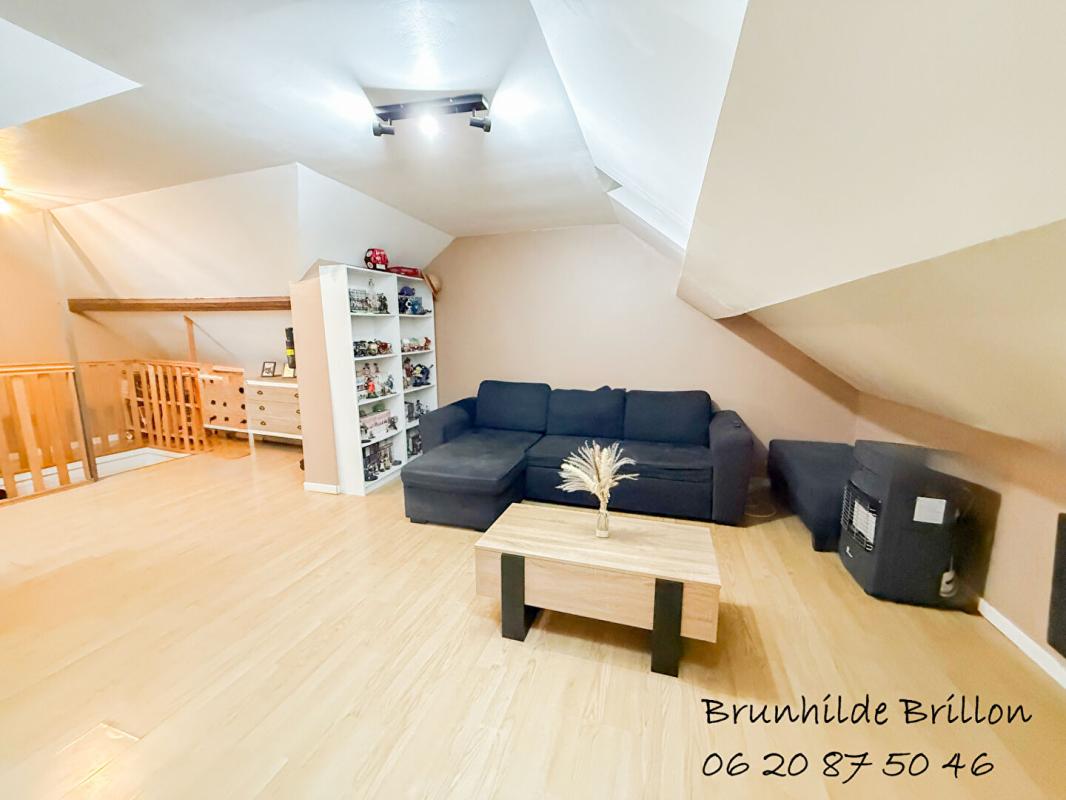 LIEVIN Liévin, appartement  duplex , 1 chambre, stationnement 2