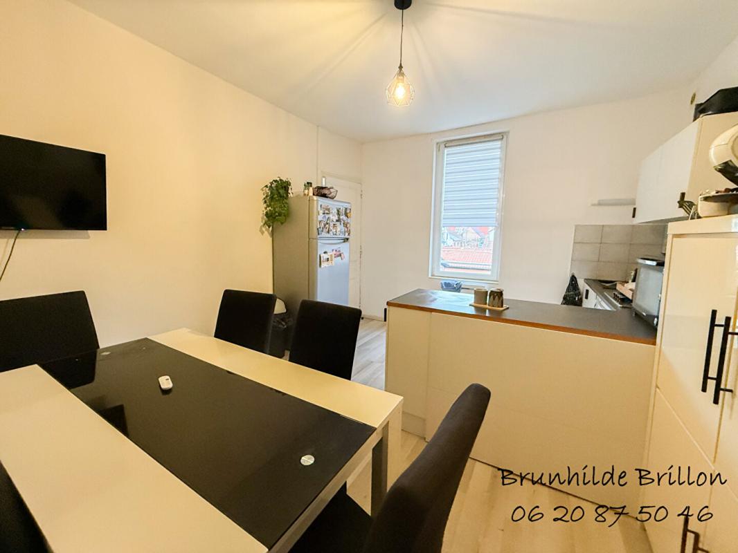 LIEVIN Liévin, appartement  duplex , 1 chambre, stationnement 9