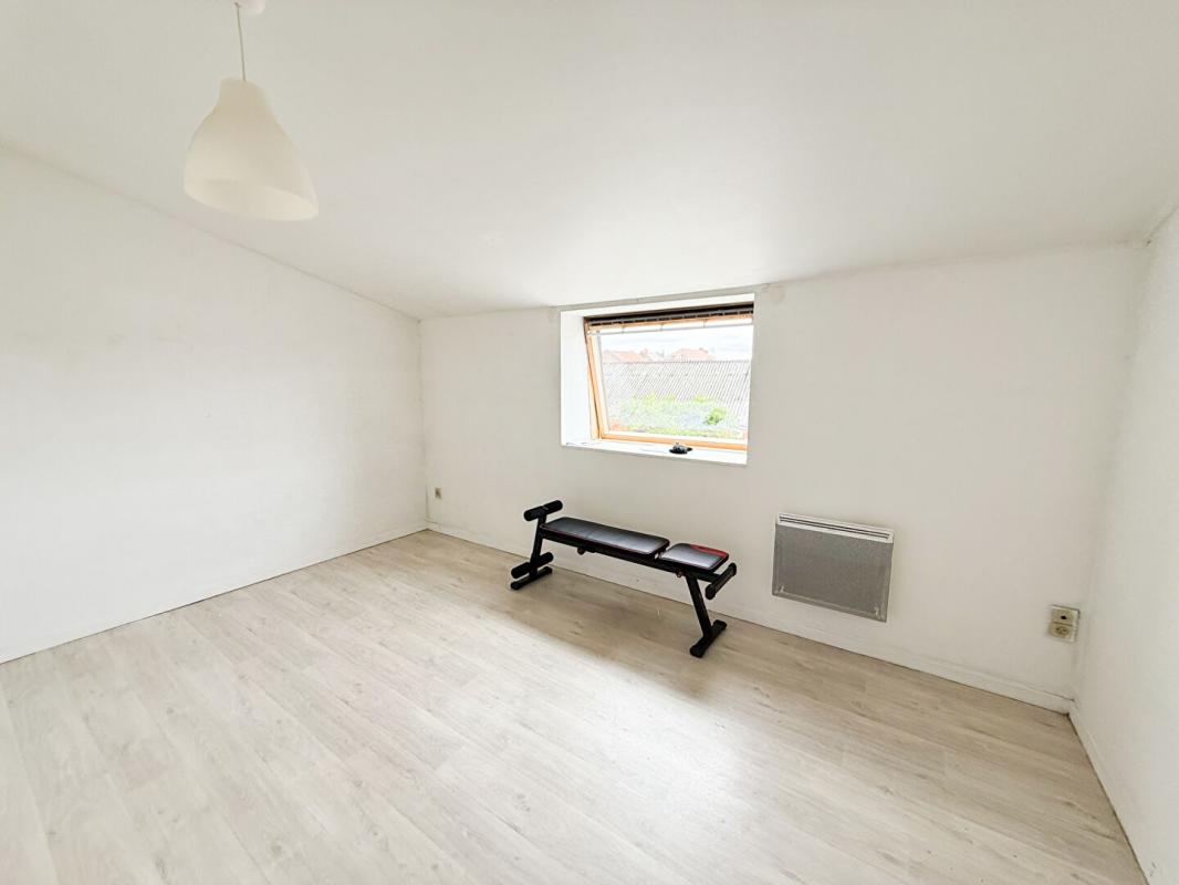 LENS Immeuble 3 lots, 310M², 3 maisons cadastrées 12