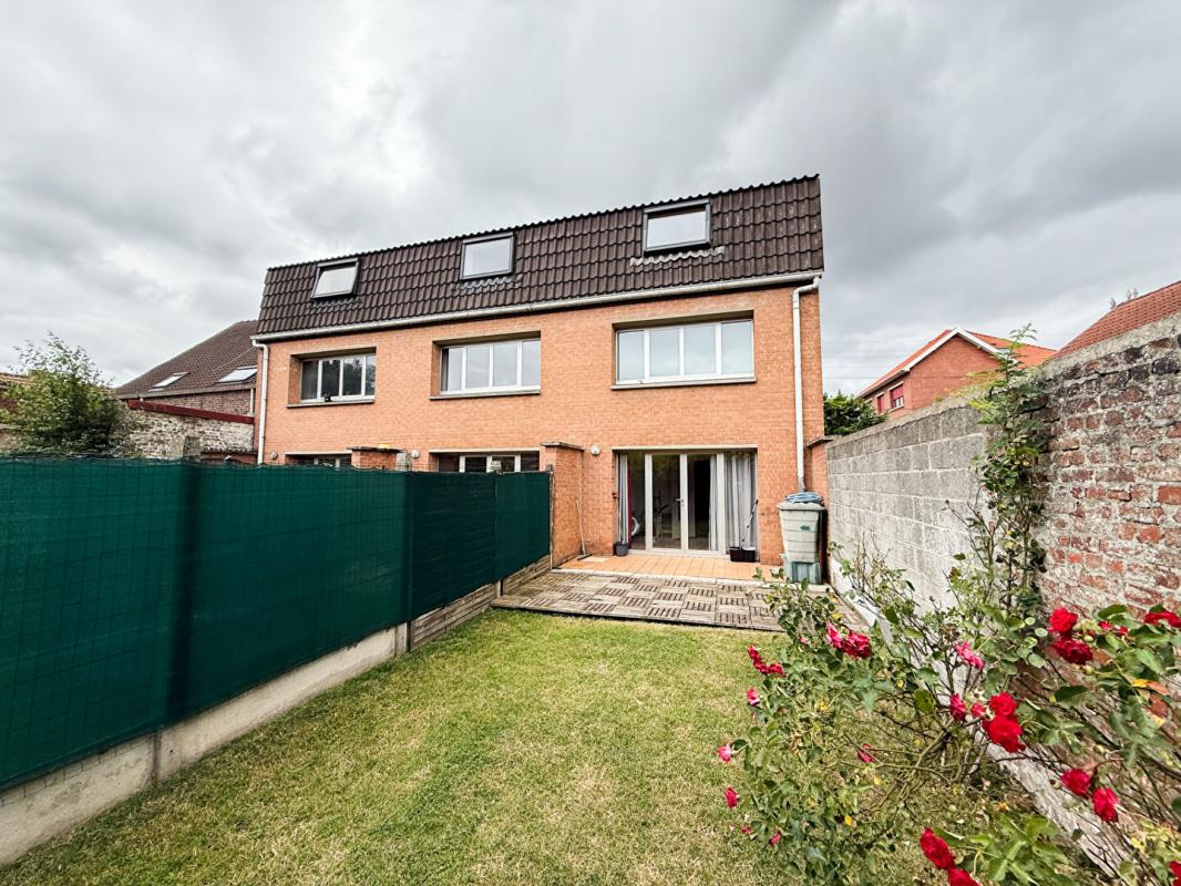 LENS Immeuble 3 lots, 310M², 3 maisons cadastrées 3