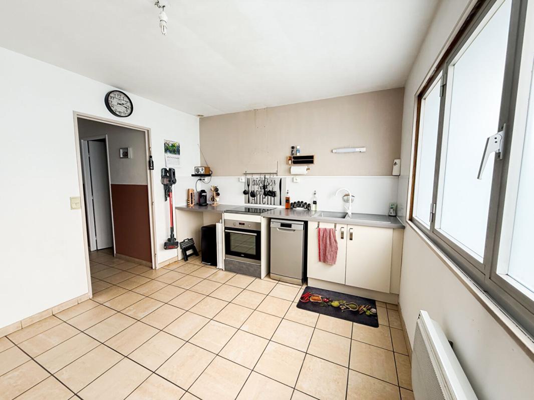 LENS Immeuble 3 lots, 310M², 3 maisons cadastrées 9