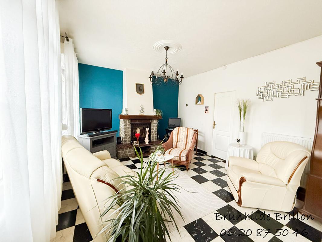 VIMY Semi plain-pied Vimy 153M²,  3 chambres, jardin 10