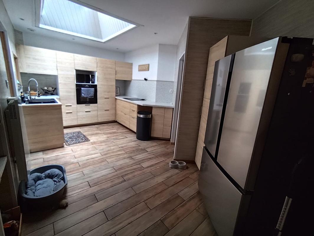 PONT-A-VENDIN Maison Pont A Vendin 5 pièces133 m2 3