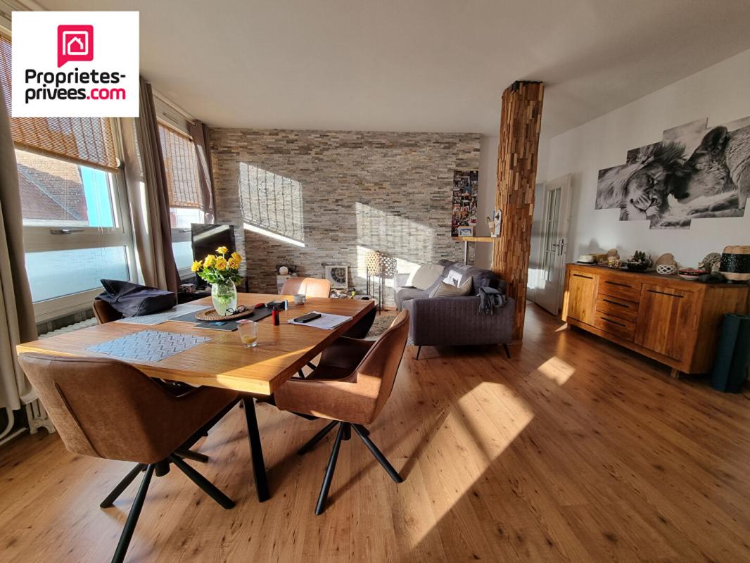 LENS Appartement hyper-centre de LENS, 4 pièces, 2 chambres, 71m2 4