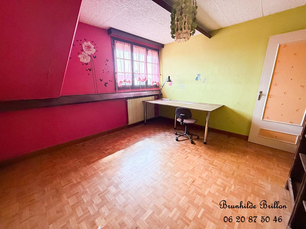 FAMPOUX Maison Fampoux 130 m2, 3 chambres, 2 salles de bains, garage 12