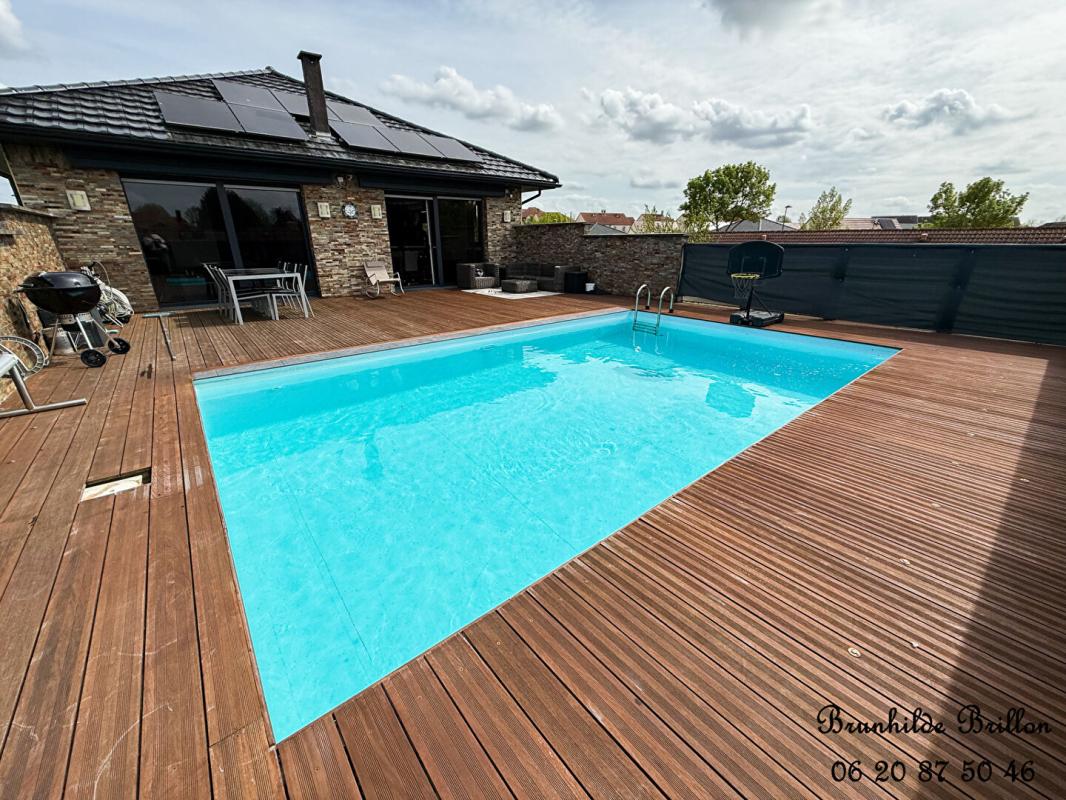 LENS Pavillon 215m², 3 chambres, bureau, garage, piscine, jardin 14