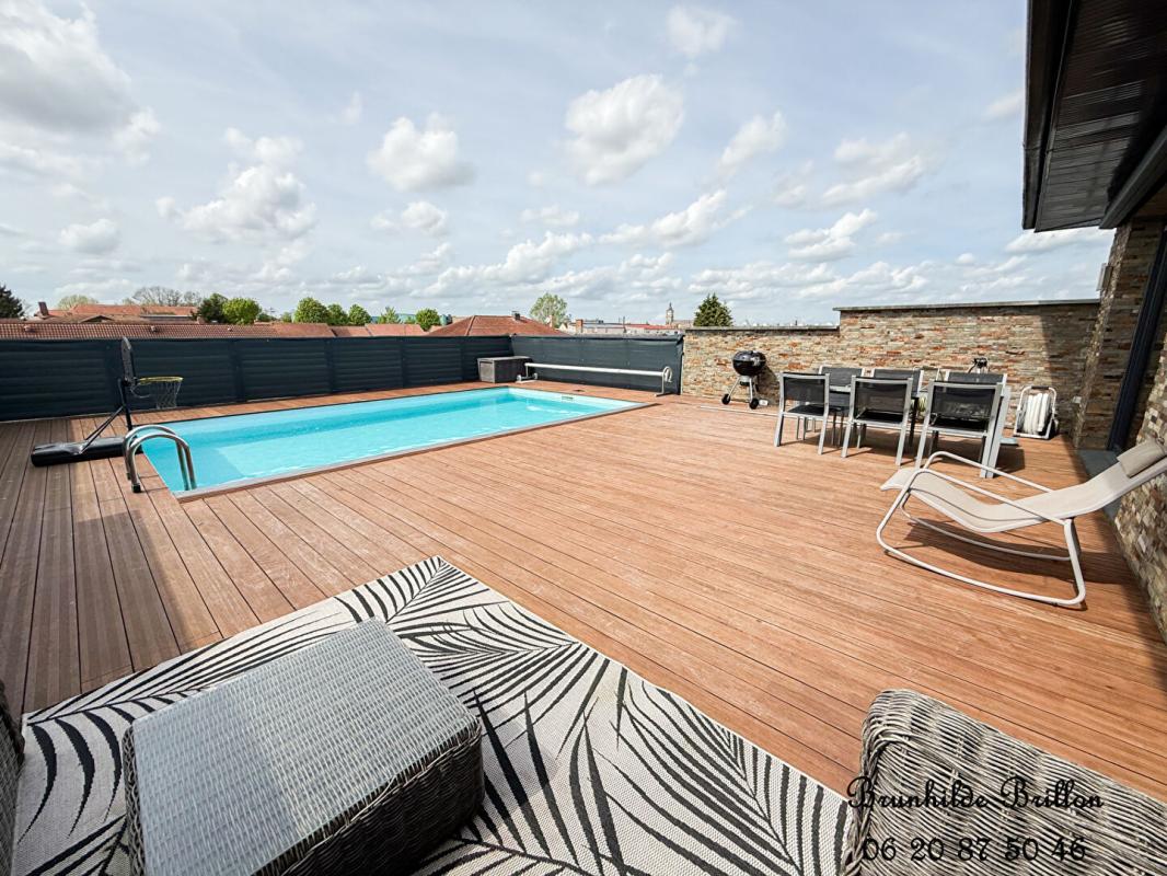 LENS Pavillon 215m², 3 chambres, bureau, garage, piscine, jardin 15