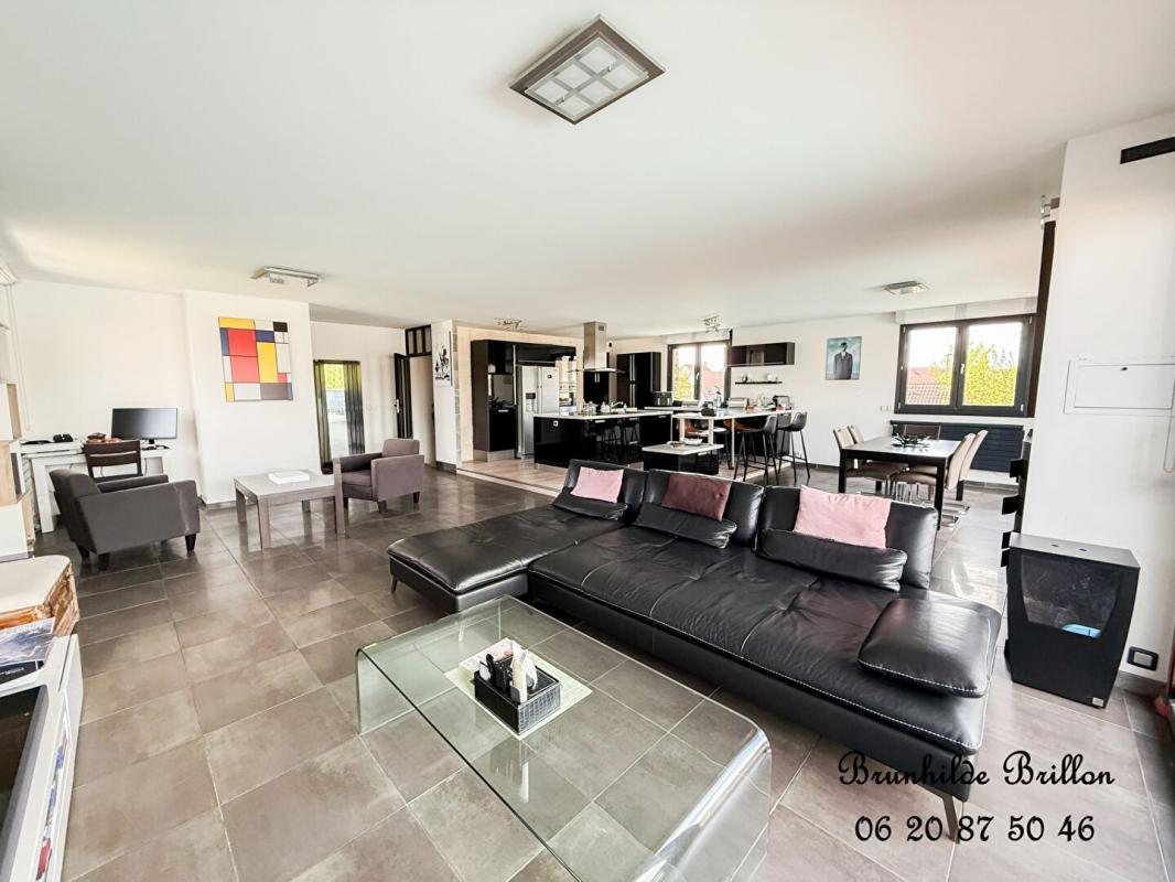 LENS Pavillon 215m², 3 chambres, bureau, garage, piscine, jardin 6