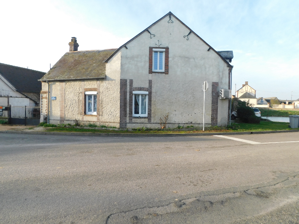 urgent maison a vendre proche bailleau le pin