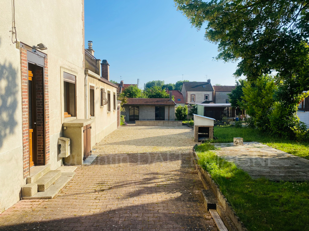 Vente Maison 145 M ROMILLY SUR SEINE 10100 vente-maison-145-m-romilly-sur-seine-10100