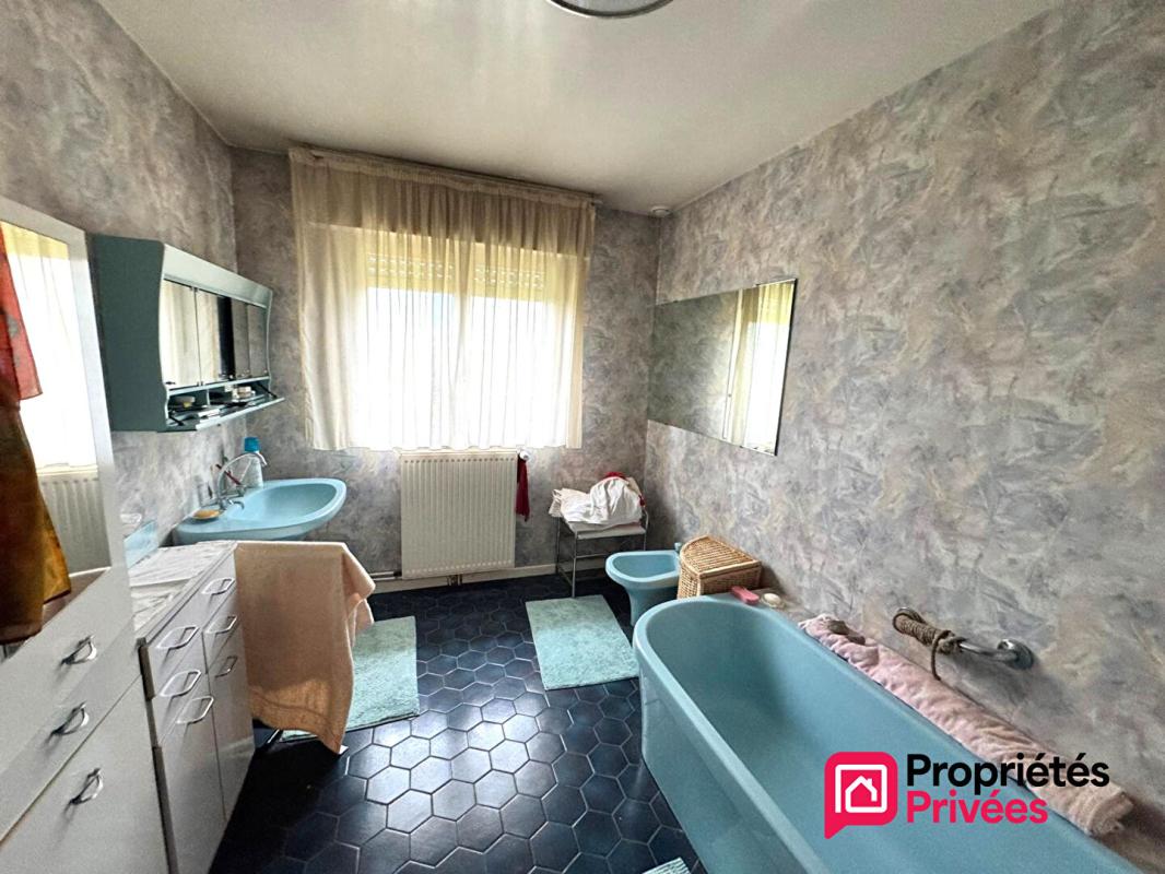 BOULOGNE-SUR-MER Votre agence "Propriétés-Privées" vous propose : 3