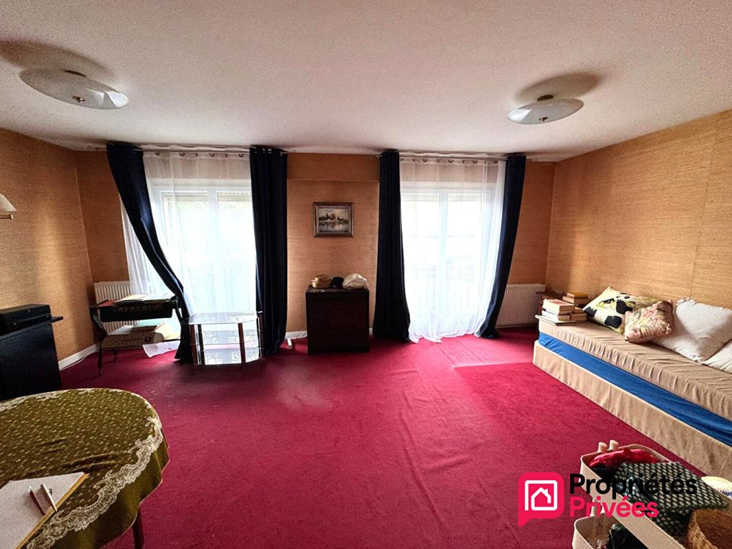 BOULOGNE-SUR-MER Votre agence "Propriétés-Privées" vous propose : 5