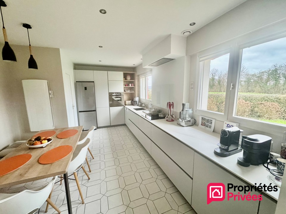 HENNEVEUX "Propriétés-Privées .Com" vous propose  : 6