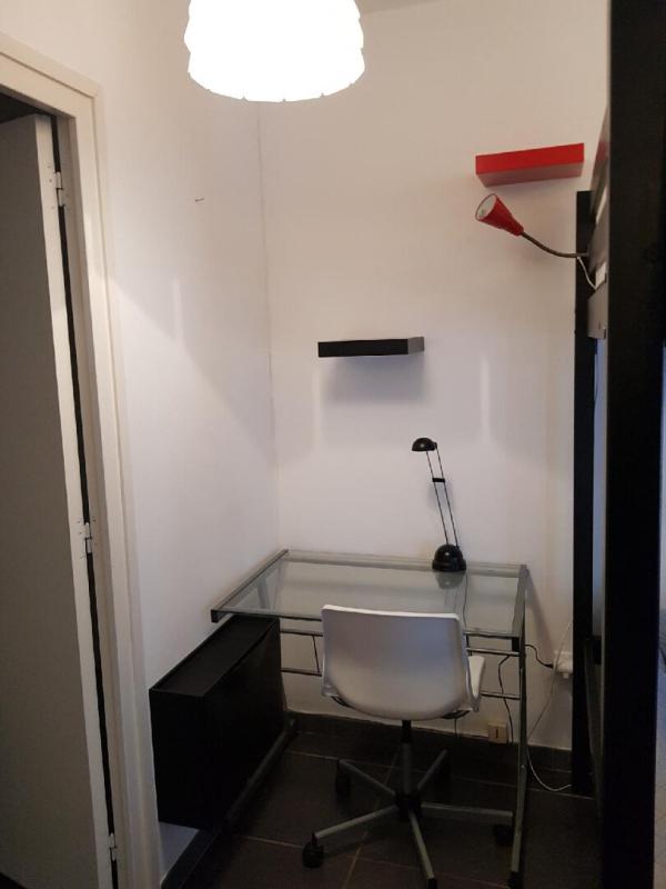 SAINT-ETIENNE Studio meublé avec locataire en place à Saint Etienne 1 pièce 27 m2 6