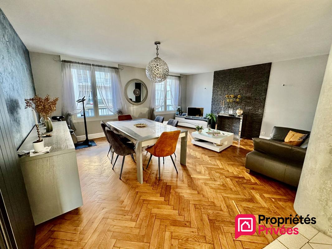 BOULOGNE-SUR-MER PROPRIETES PRIVEES COTE D'OPALE vous propose : 1