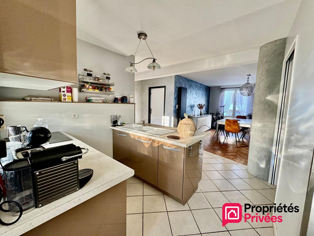 BOULOGNE-SUR-MER PROPRIETES PRIVEES COTE D'OPALE vous propose : 5