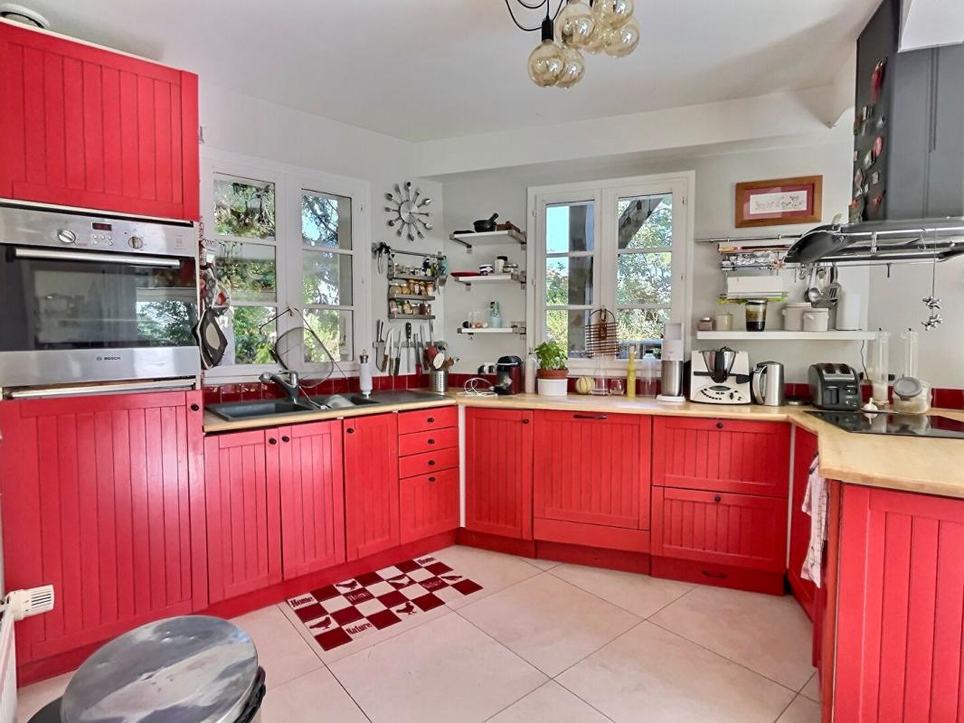 CUCQ Jolie Propriété sur 4136M2 avec piscine 4