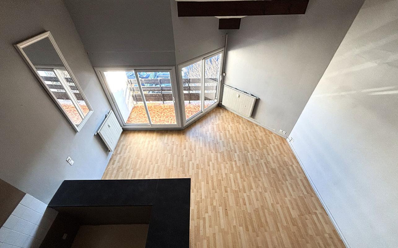 ANDREZIEUX-BOUTHEON Appartement Andrezieux Boutheon 7 pièce(s) 115.60 m2 9