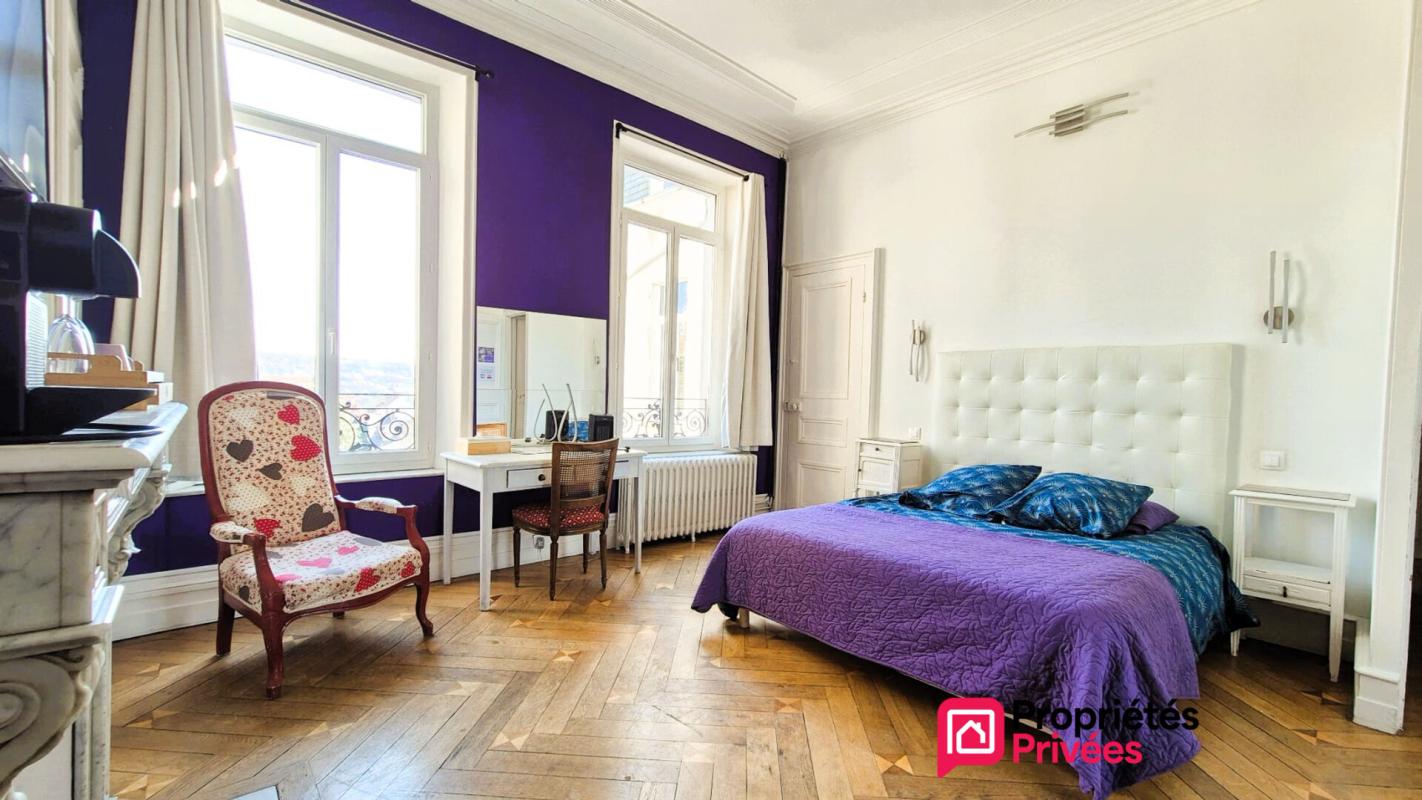 BOULOGNE-SUR-MER PROPRIETES PRIVEES COTE D'OPALE vous propose : 6