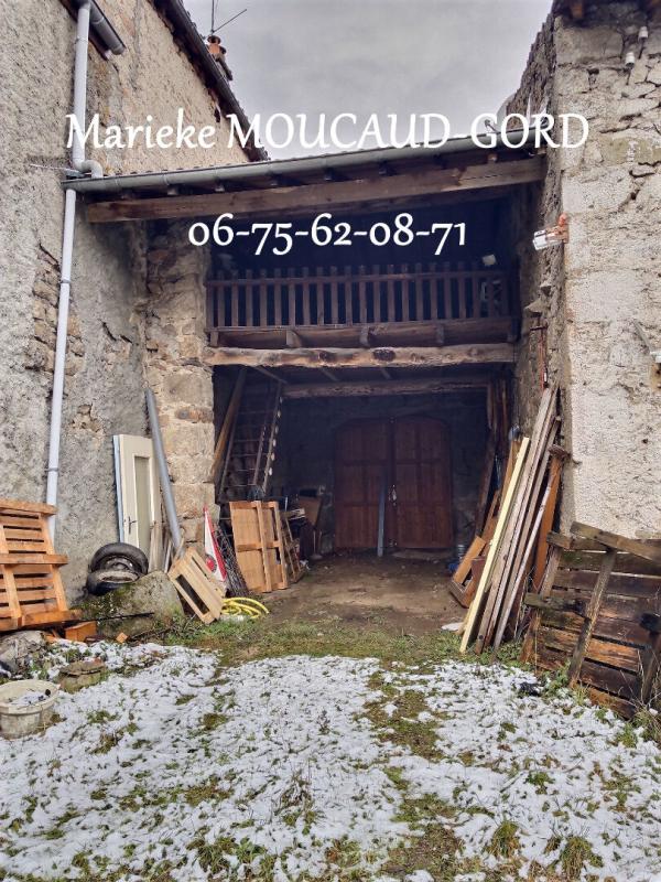 BOISSET BOISSET 43500 Centre village Maison en pierre 155 m² avec terrain 1000 m²entièrement à aménager 8