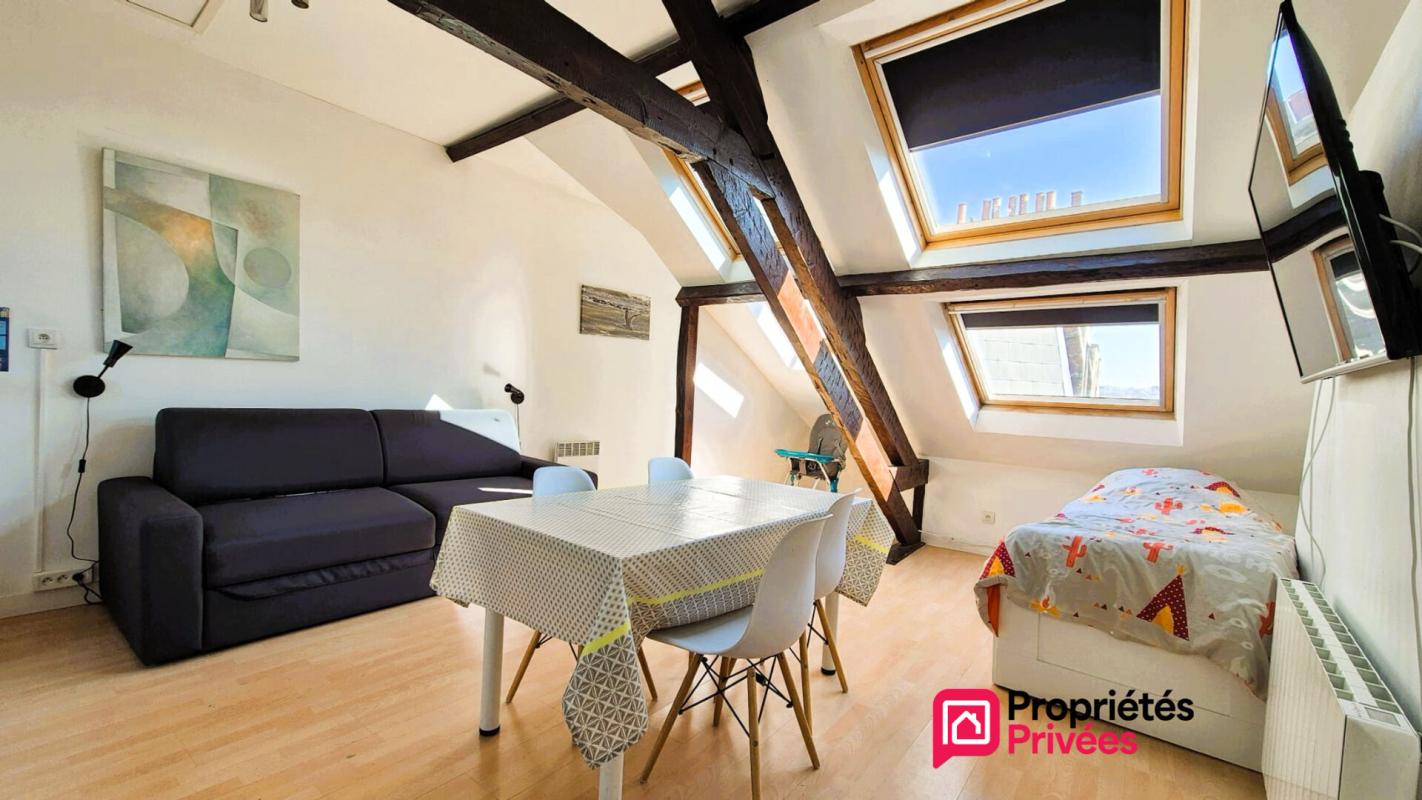 BOULOGNE-SUR-MER PROPRIETES PRIVEES COTE D'OPALE vous propose : 2