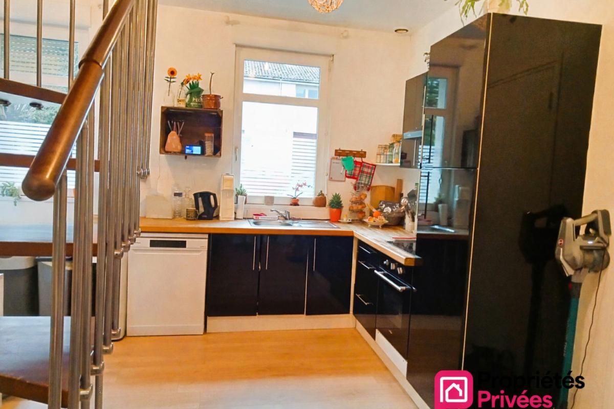 BOULOGNE-SUR-MER PROPRIETES PRIVEES COTE D'OPALE vous propose : 3