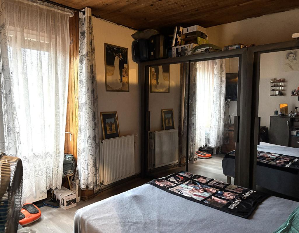 LORETTE Maison Lorette 7 pièce(s) 160 m2 5