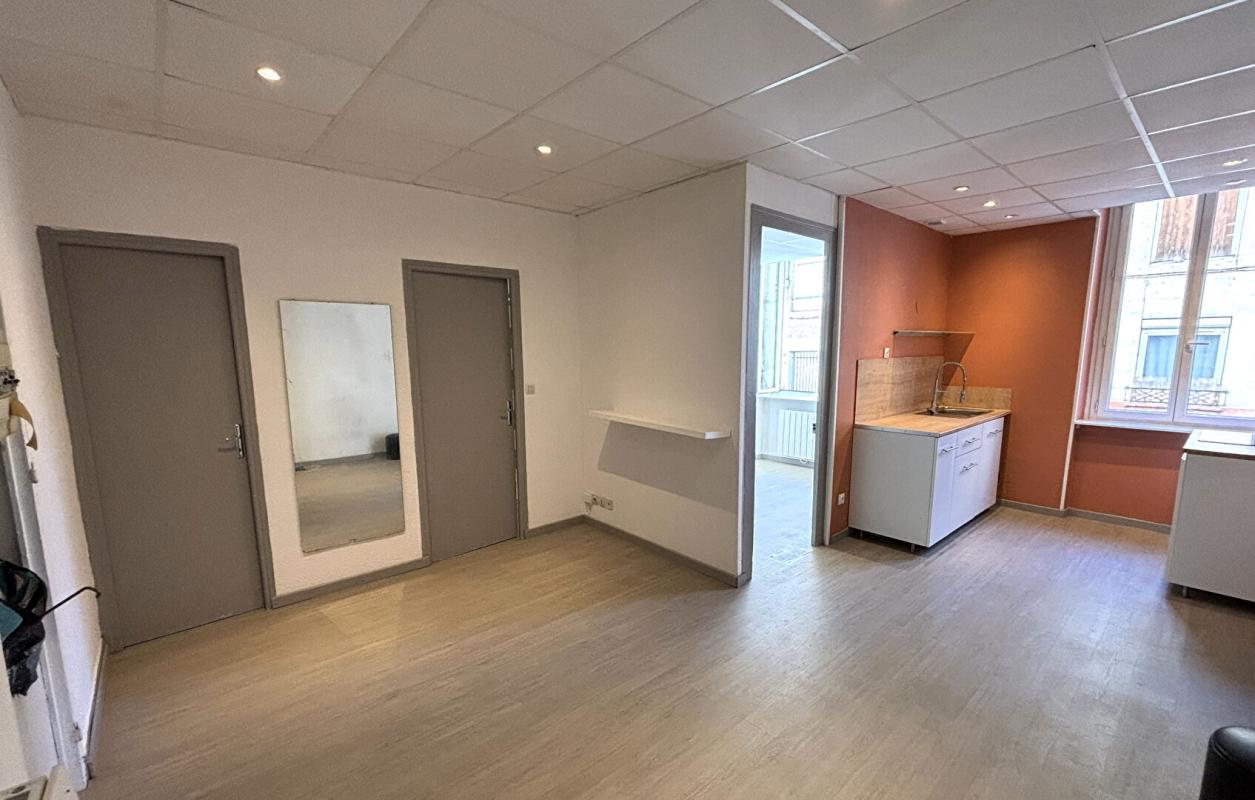 SAINT-ETIENNE Appartement Saint Etienne 2 pièce(s) 33.85 m2 1