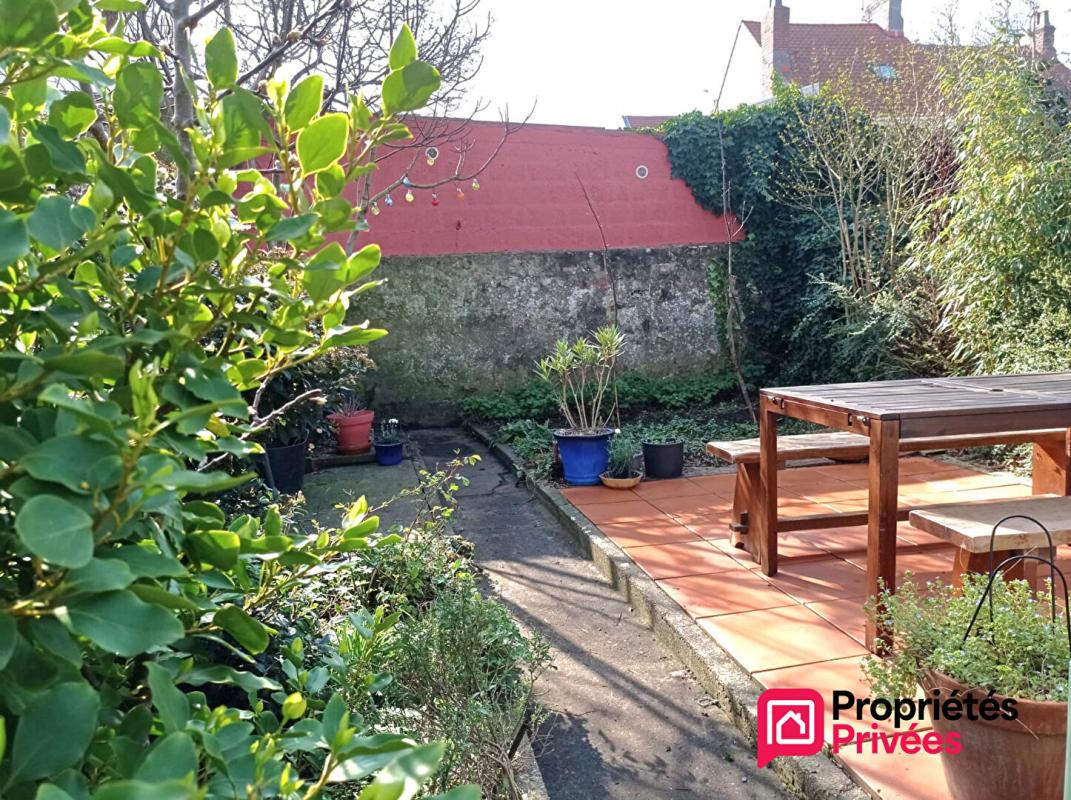 BOULOGNE-SUR-MER PROPRIETES PRIVEES COTE D'OPALE vous propose : 2