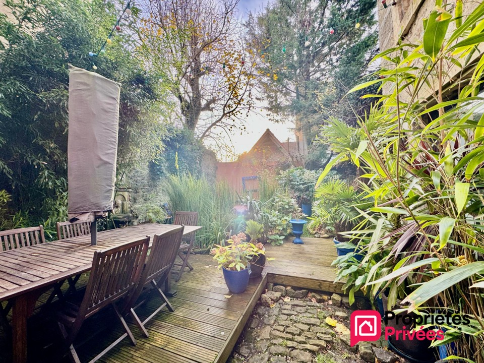 BOULOGNE-SUR-MER PROPRIETES PRIVEES COTE D'OPALE vous propose : 4