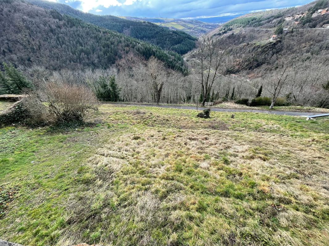SAINT-ETIENNE ROCHETAILLÉE (42100 ) Saint-Étienne TERRAIN constructible de 600 m2 1