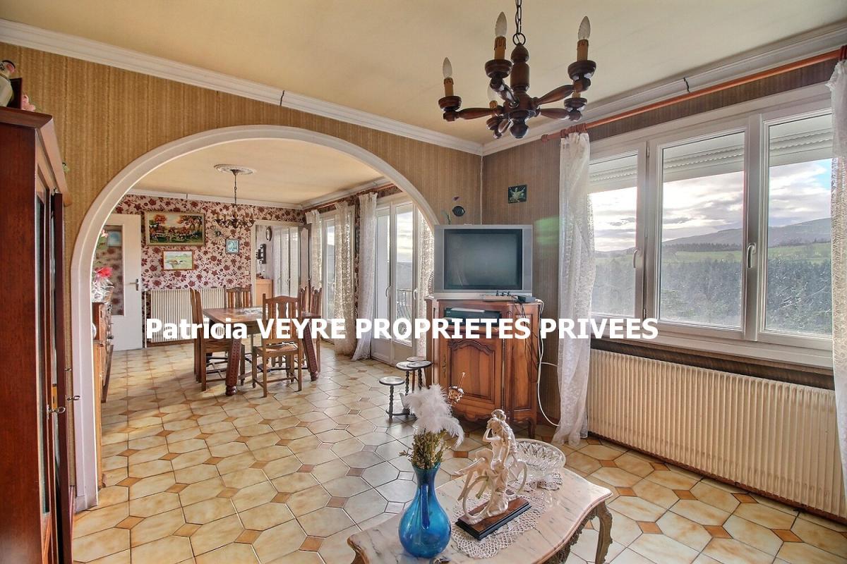BOURG-ARGENTAL Bourg Argental (42220) Maison sur sous-sol complet 84 m² habitables plus combles sur 1 157 m² de terrain 6