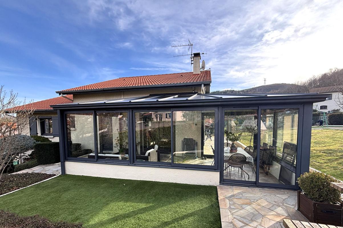 SAINT-ETIENNE St ETIENNE 42100 proche IUT, Villa sur sous-sol 130m² habitables 3 chambres grand garage sur 851m² de terrain 1