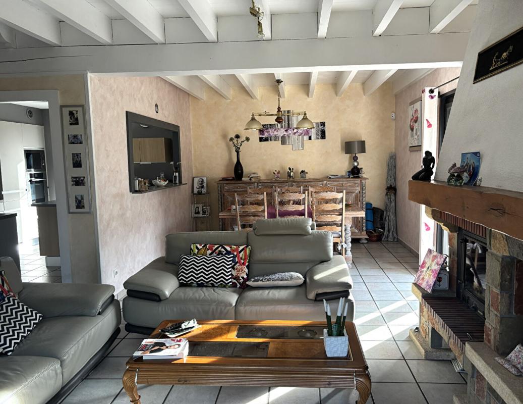 SAINT-ETIENNE St ETIENNE 42100 proche IUT, Villa sur sous-sol 130m² habitables 3 chambres grand garage sur 851m² de terrain 12