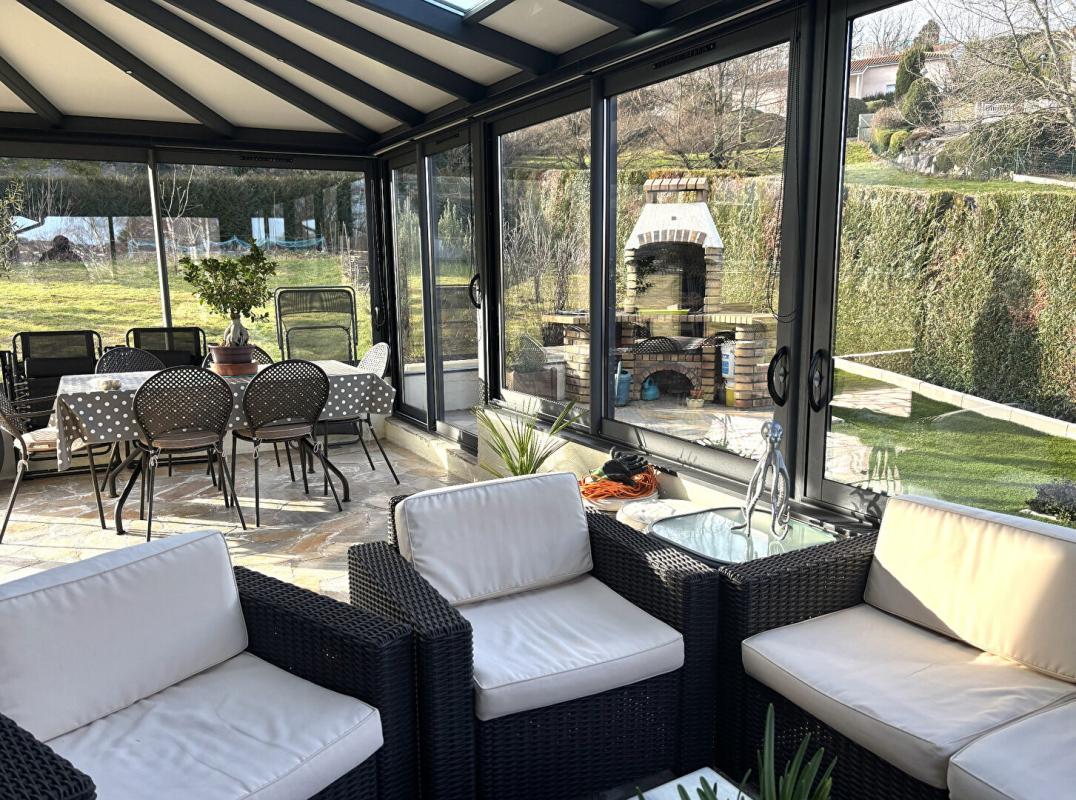 SAINT-ETIENNE St ETIENNE 42100 proche IUT, Villa sur sous-sol 130m² habitables 3 chambres grand garage sur 851m² de terrain 4