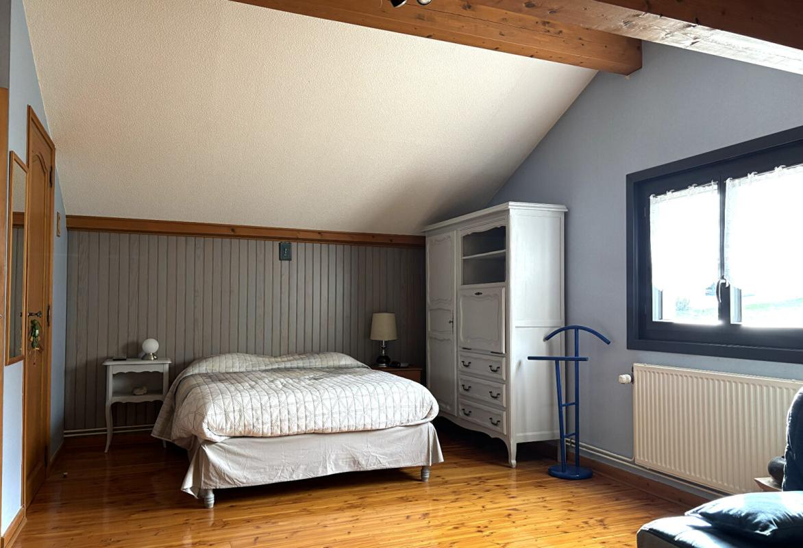 SAINT-ETIENNE St ETIENNE 42100 proche IUT, Villa sur sous-sol 130m² habitables 3 chambres grand garage sur 851m² de terrain 7