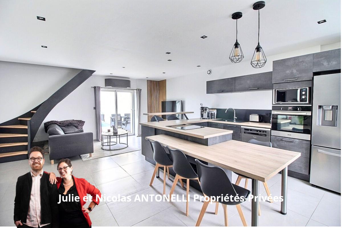 SAINT-JUST-MALMONT Saint Just Malmont 43240 Maison de village 88m² habitables 3 chambres avec terrasse et jardinet 1