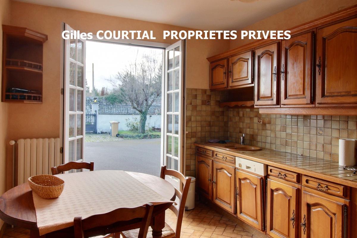 ESPALY-SAINT-MARCEL Espaly-Saint-Marcel 43000 maison individuelle sur 2 niveaux 158 m² 5 chambres double garage cave sur 995 m² de terrain 9