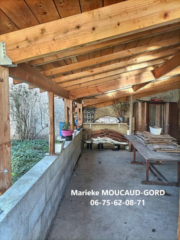 VALPRIVAS Maison de village au coeur de Valprivas 95 m² 3 chambres 510 m² terrain et dépendances 4