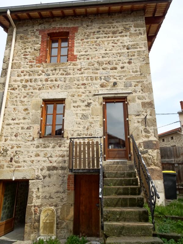 ESTIVAREILLES ESTIVAREILLES 42380 Belle Maison en pierre en plein centre du bourg 4 chambres, dépôt  de 128 m² et 400m² de terrain plat 9