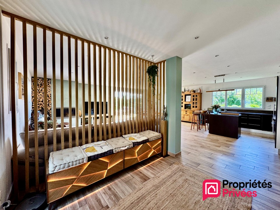BEUVREQUEN PROPRIETES PRIVEES COTE D'OPALE vous propose : 5