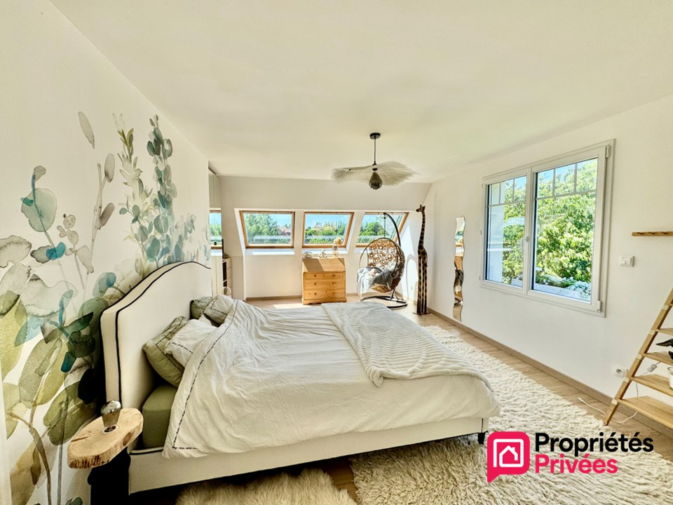 BEUVREQUEN PROPRIETES PRIVEES COTE D'OPALE vous propose : 6