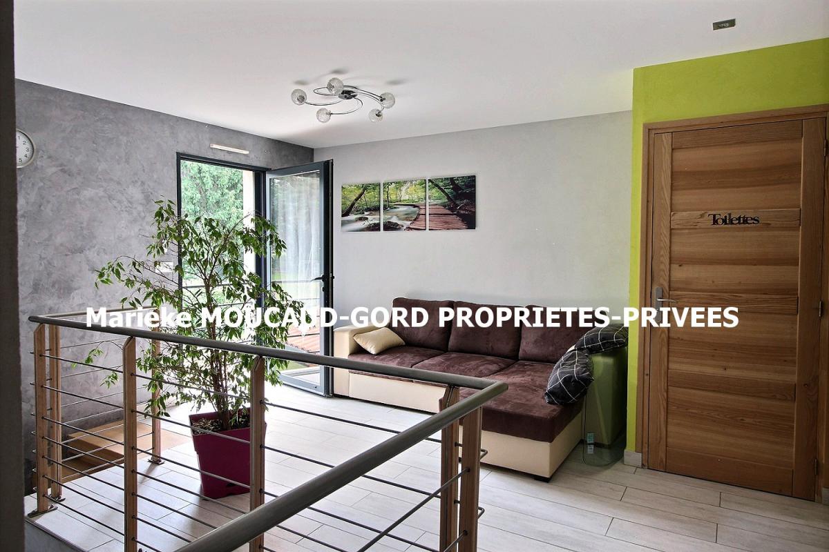 CRAPONNE-SUR-ARZON Craponne-sur-Arzon (43500) Très belle maison de 195 m² 5 chambres 3 garages sur 9700m² terrain 10